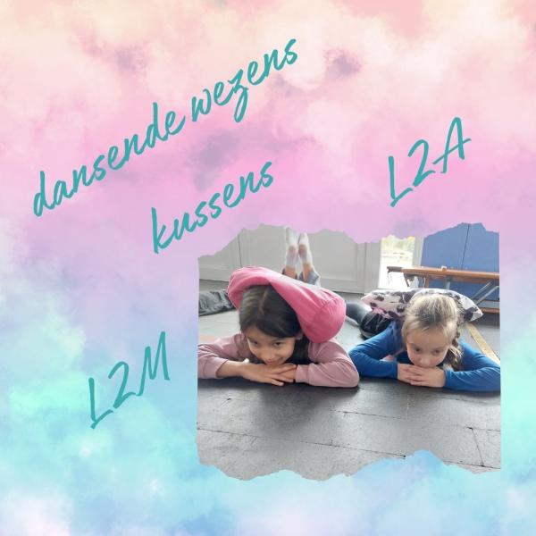 dansende wezens drama kussen